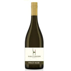 Haltinger Winzer Pinot Noir Beerenauslese – Duitse dessertwijn met rijke smaken van kersen, bramen, framboos, rozijnen en dadels; vol, zoet en perfect bij chocoladedesserts.
